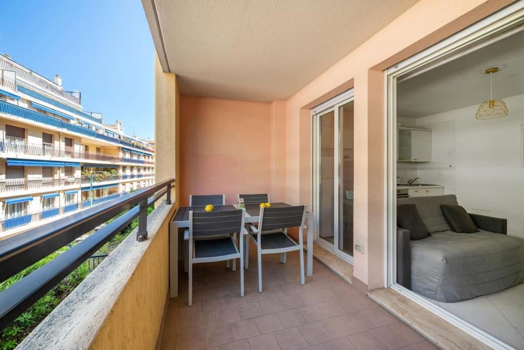 Palacio- Centre-Ville - Parking Prive - Proche Mer - Grande Terrasse Menton Kültér fotó